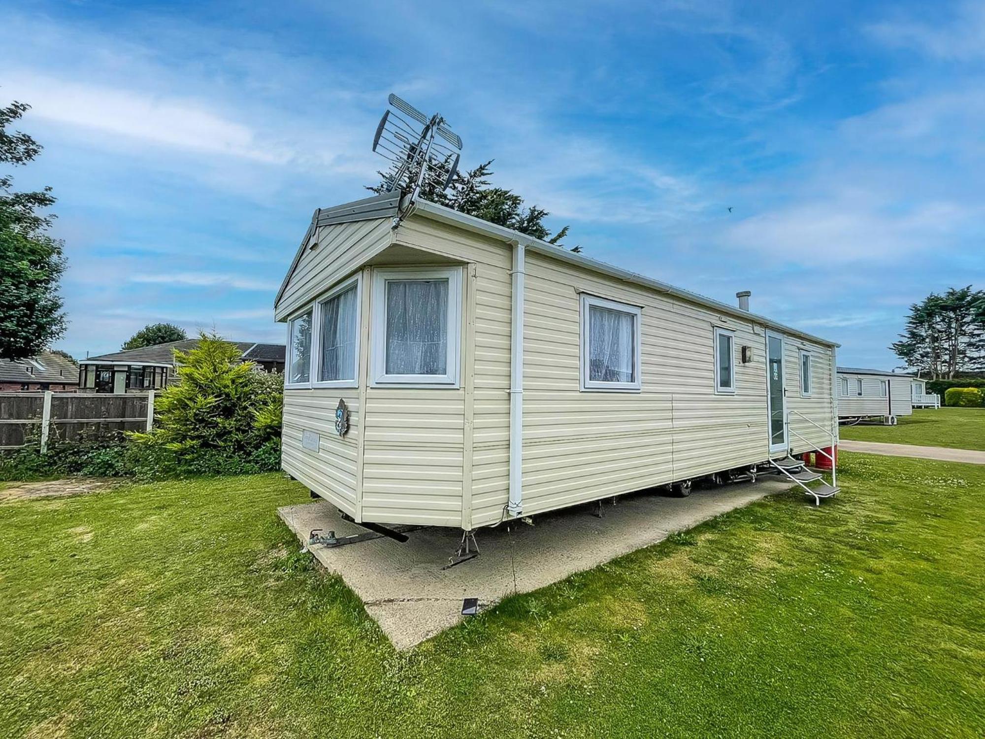 Great Caravan At Breydon Water Holiday Park, Ref 10086B Belton with Browston Eksteriør bilde